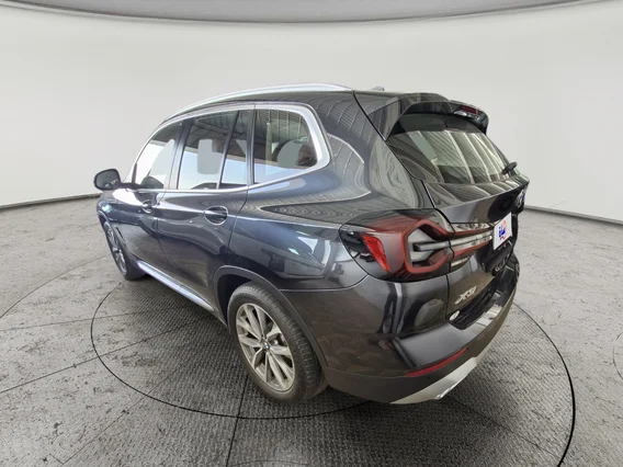 بي ام دبليو الفئة اكس 3 xDrive 30i	 2022 