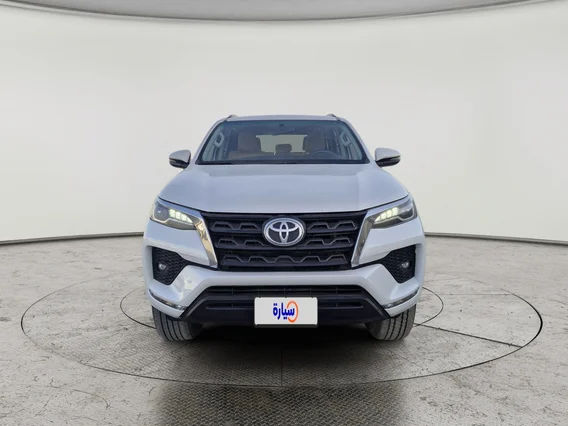 Toyota Fortuner VX 2023 دبل