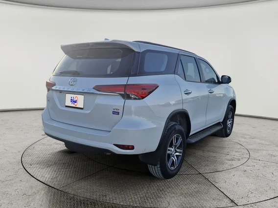 Toyota Fortuner VX 2023 دبل