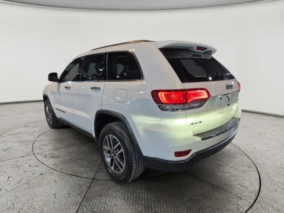 جيب جراند شيروكي ليمتد 2021 دبل