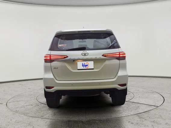 Toyota Fortuner GX 2021 