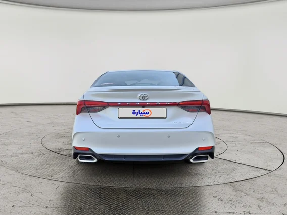 Toyota Avalon PREMIUM 2021 