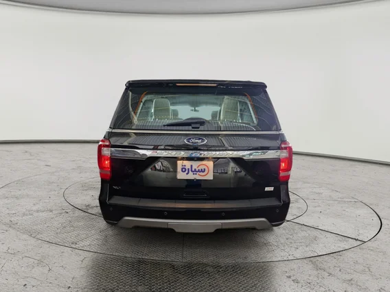 Ford Expedition XLT 2019 