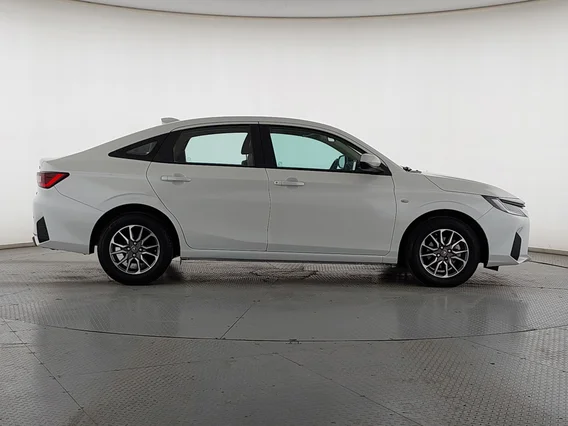 Toyota Yaris  Y 2024 