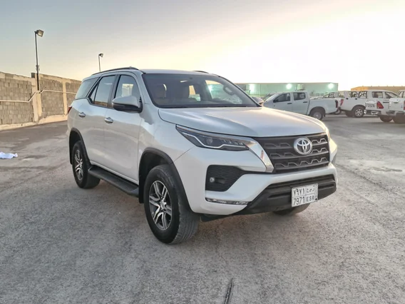 Toyota Fortuner VX 2023 دبل