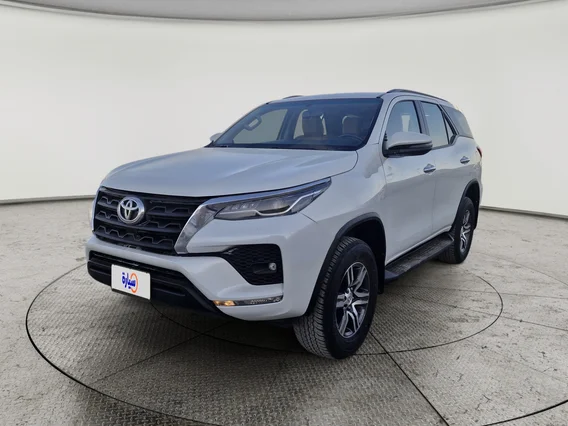 Toyota Fortuner VX 2023 دبل