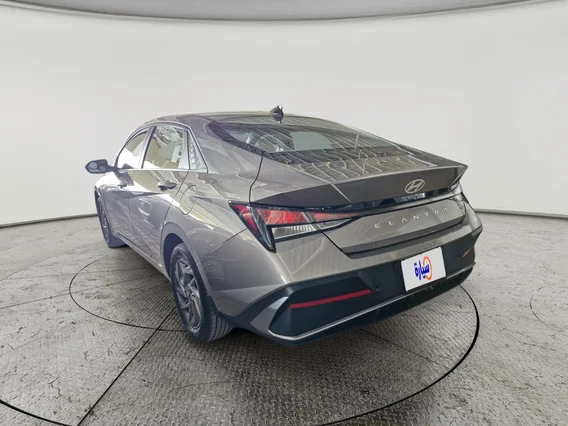Hyundai Elantra Smart China 2025 