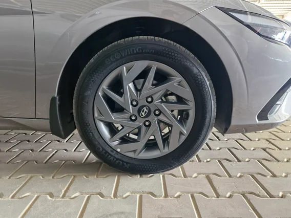 Hyundai Elantra Smart China 2025 