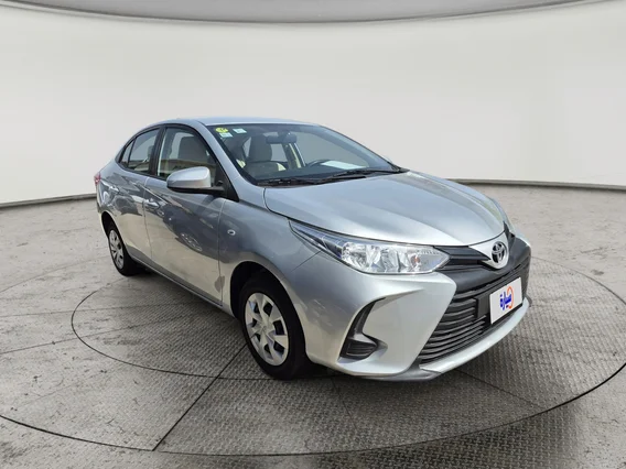Toyota Yaris  Y 2022 
