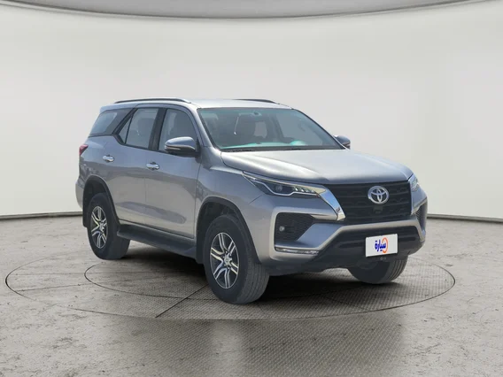 Toyota Fortuner VX 2023 دبل