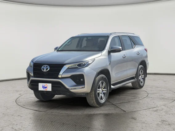 Toyota Fortuner VX 2023 دبل