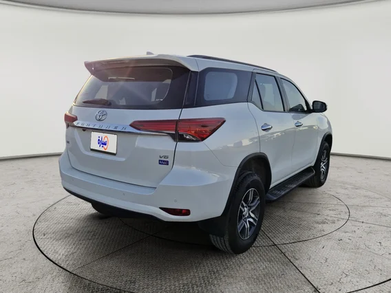 Toyota Fortuner VX 2021 دبل