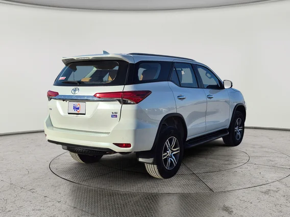 Toyota Fortuner VX 2023 دبل