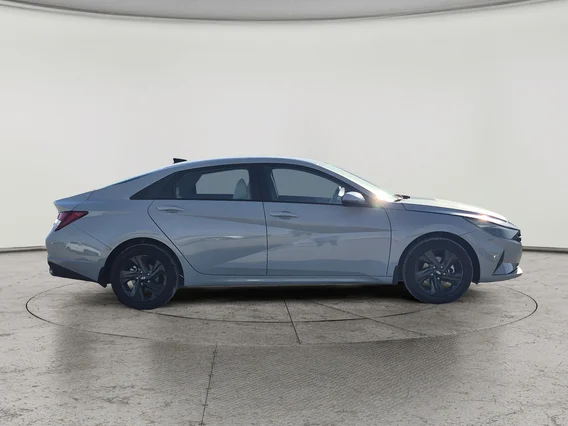 Hyundai Elantra Smart 2023 