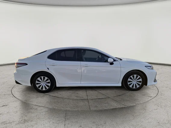 Toyota Camry  LE 2022 
