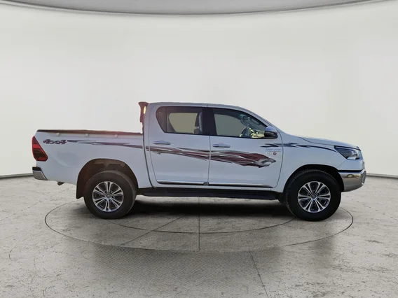 Toyota Hilux SGLX 2023 دبل