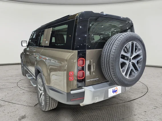 Range Rover Defender P400 2023 
