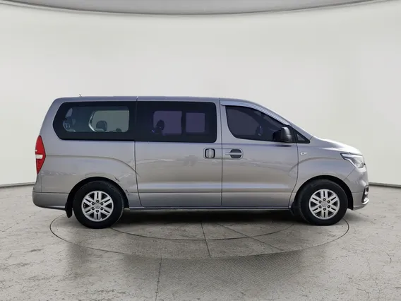 Hyundai Grand Starex passenger 2019 