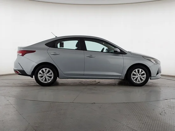 Hyundai Accent Smart 2023 