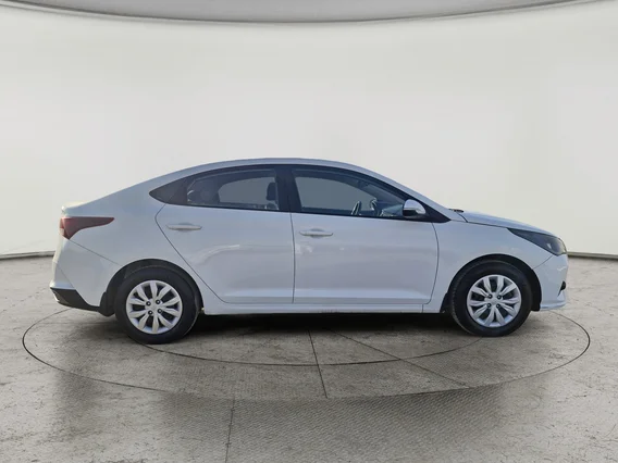 Hyundai Accent Smart 2023 