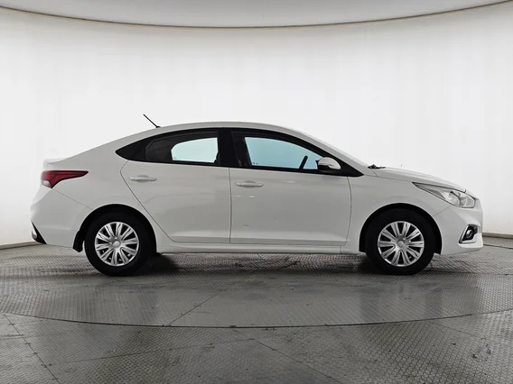 Hyundai Accent GL 2020 