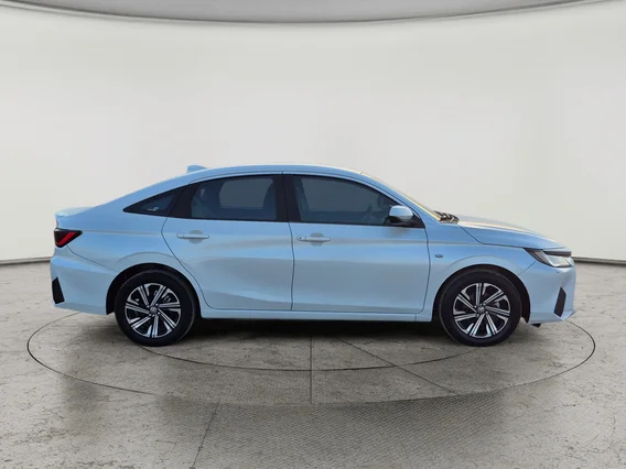 Toyota Yaris  Y Plus 2023 