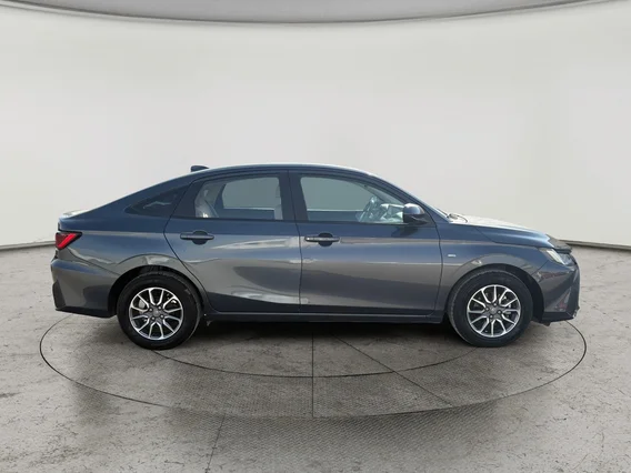 Toyota Yaris  Y 2023 