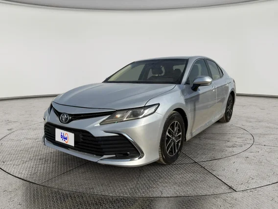 Toyota Camry  LE 2023 