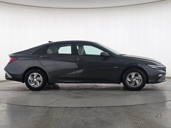 Hyundai Elantra Fleet 2024 