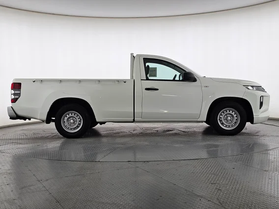 Mitsubishi L200 Regular Cap 2023 