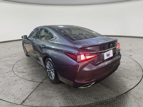 لكزس ES 350 STD 2023 