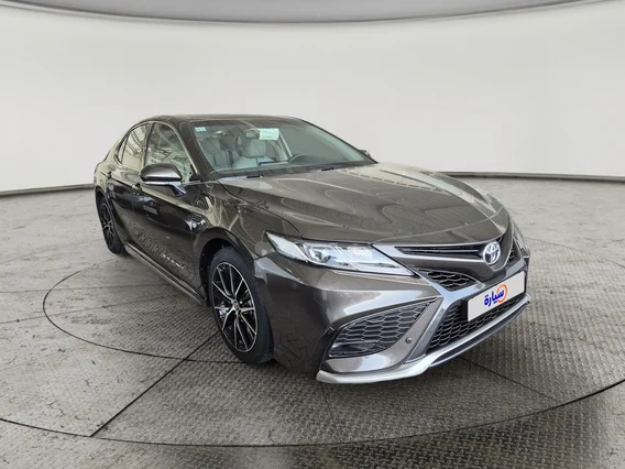 Toyota Camry  SE 2022 
