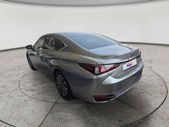 لكزس ES 250 AA Elegant 2023 