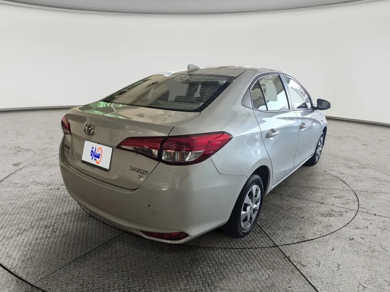Toyota Yaris  Y 2022 