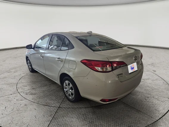 Toyota Yaris  Y 2022 