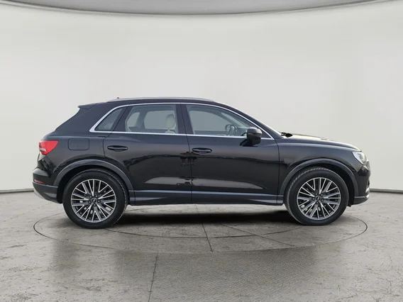 Audi Q3 35 TFSl 2023 