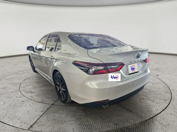 Toyota Camry  GLE HEV  2022 