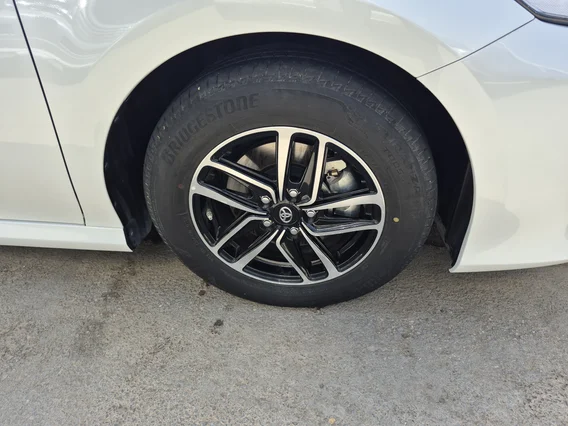 Toyota Camry  LE 2023 