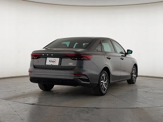 Geely Emgrand GS 2024 