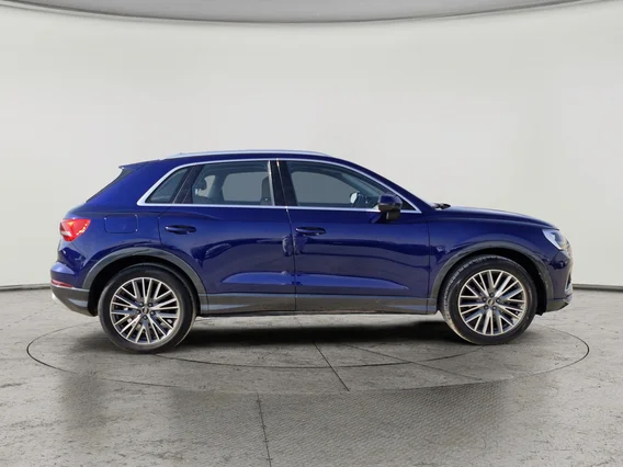Audi Q3 35 TFSl 2023 