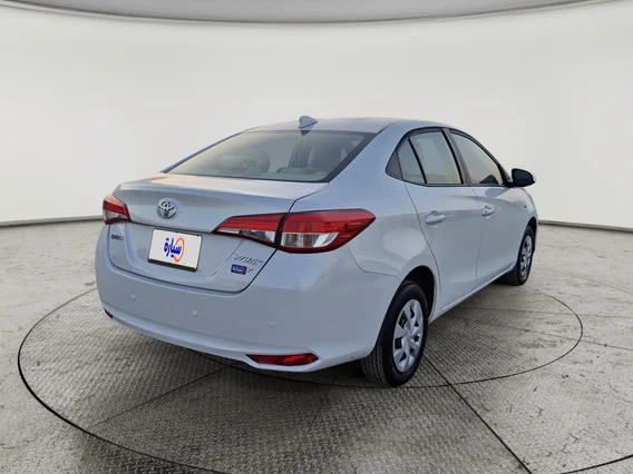 Toyota Yaris  Y 2021 
