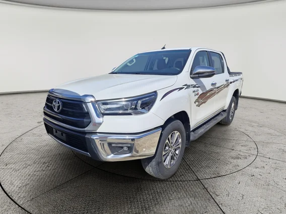 تويوتا هايلكس GLX 4X4 2.4L MT DSL 2023 دبل