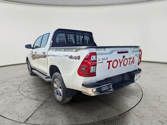 تويوتا هايلكس GLX 4X4 2.4L MT DSL 2023 دبل