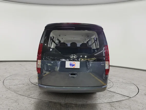 Hyundai Staria Smart 9 ST 2024 