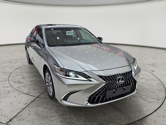 لكزس ES 300 AH Hybrid  2025 