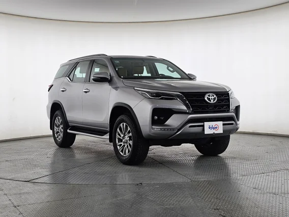 تويوتا فورتشنر SR5 2021 دبل