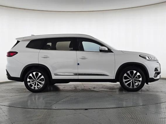 شيري تيجو 8 لاكجري 2022 