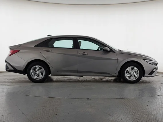 Hyundai Elantra Fleet 2024 