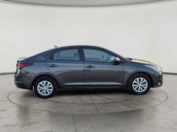 Hyundai Accent Smart 2023 
