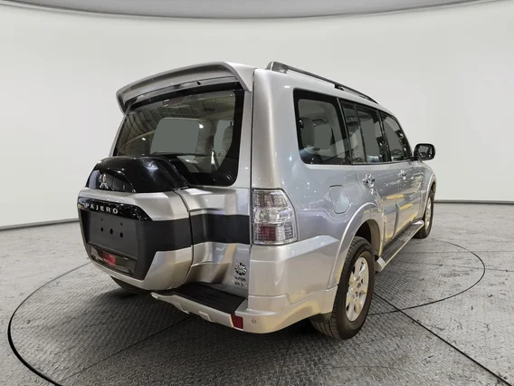 ميتسوبيشي باجيرو GLS 4Doors 2020 دبل